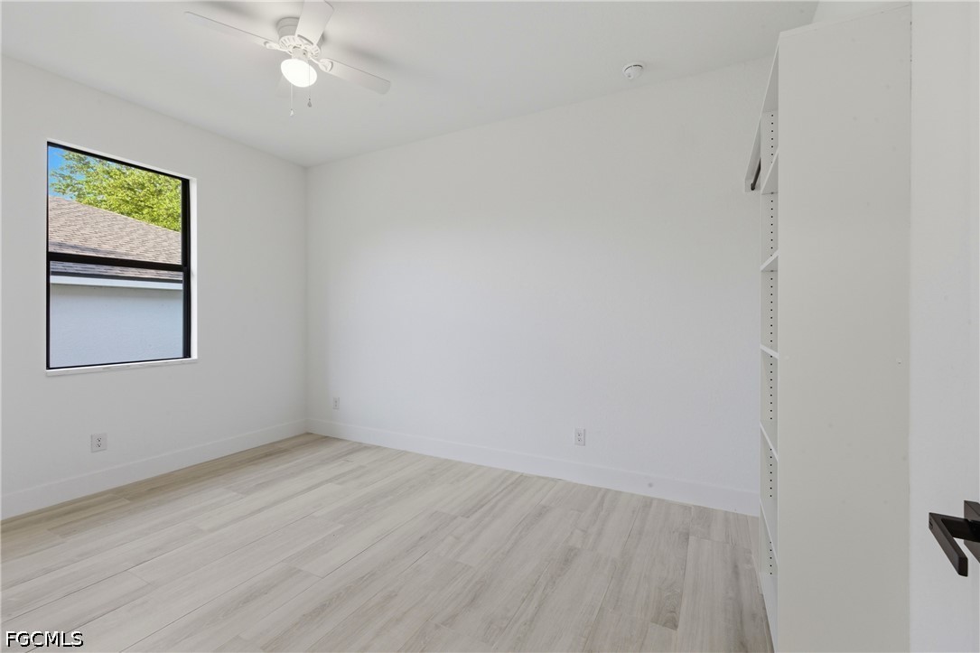 3 Bed Duplex for Sale in Cape Coral, photo 12