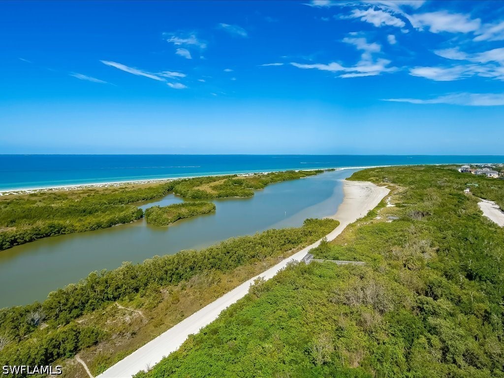 2 Bed Waterfront Home for Sale in Marco Island, photo 12