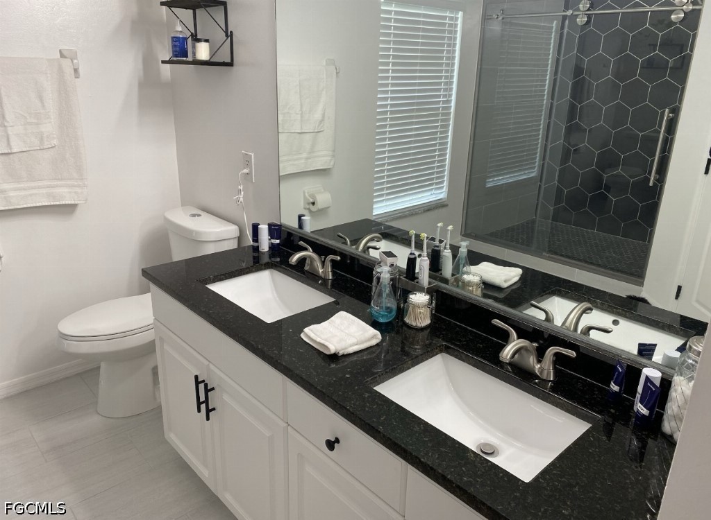 3 Bed Pool Home for Sale in Lehigh Acres, photo 12