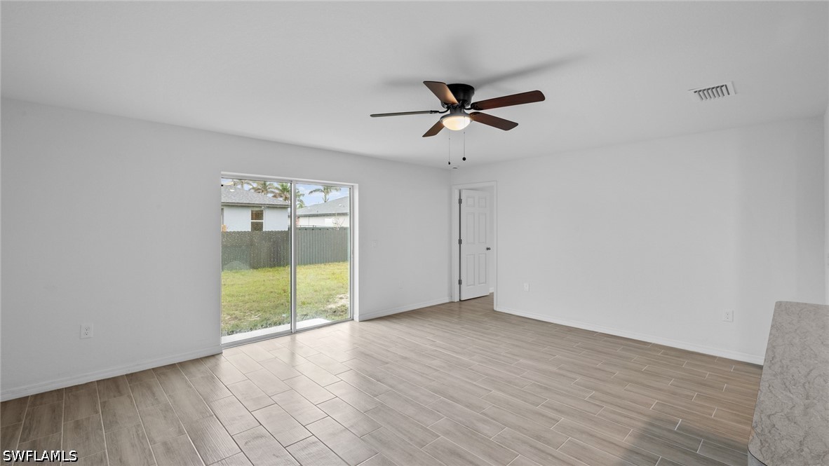 4 Bed SingleFamilyResidence for Sale in Cape Coral, photo 12