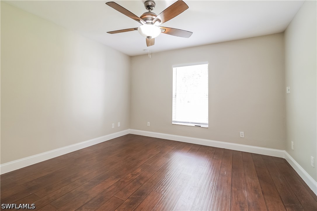 3 Bed SingleFamilyResidence for Sale in Lehigh Acres, photo 12