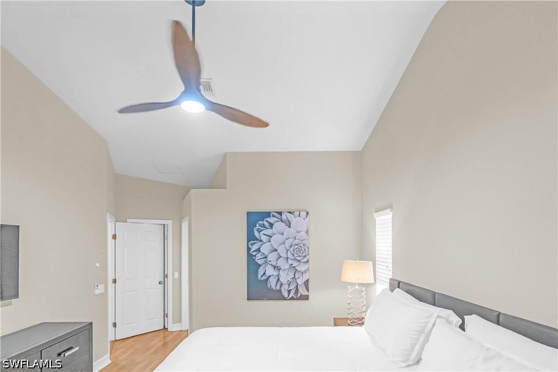 3 Bed SingleFamilyResidence for Sale in Naples, photo 12