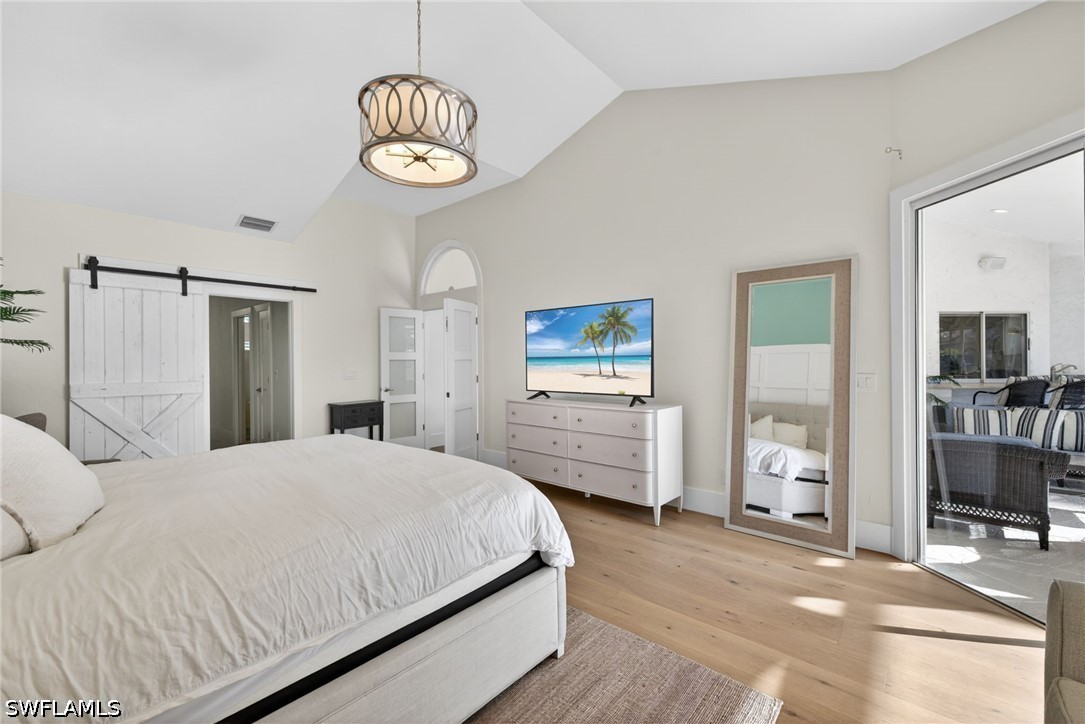 4 Bed Pool Home for Sale in Monterey, photo 12