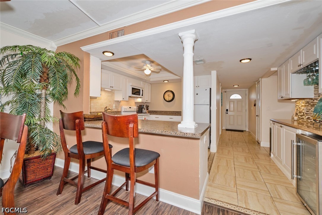 2 Bed Waterfront Home for Sale in Cape Coral, photo 12