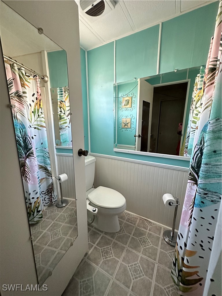 3 Bed ManufacturedHome for Sale in Carriage Village, FL — photo 13