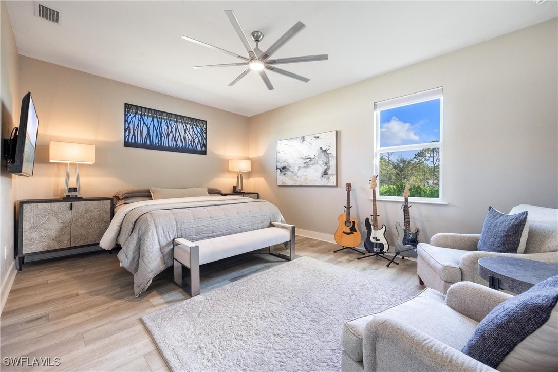 3 Bed Pool Home for Sale in Remington Oaks, FL — photo 13
