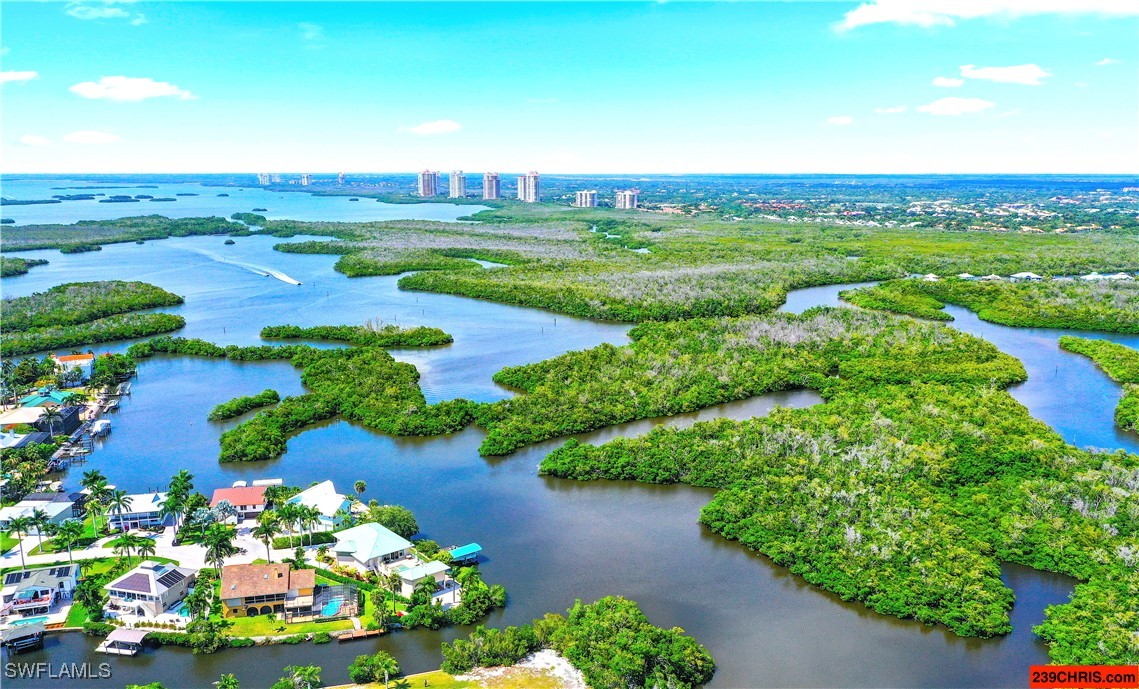 1 Bed Pool Home for Sale in Bonita Springs, photo 13