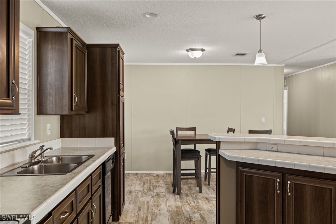 4 Bed ManufacturedHome for Sale in Punta Gorda, photo 13