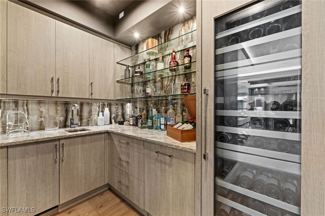 5 Bed Pool Home for Sale in Aqualane Shores, photo 13