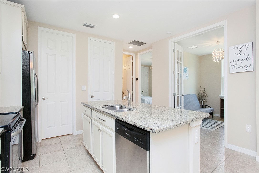 2 Bed Attached for Sale in Coral Harbor, FL, $435,000 — photo 13