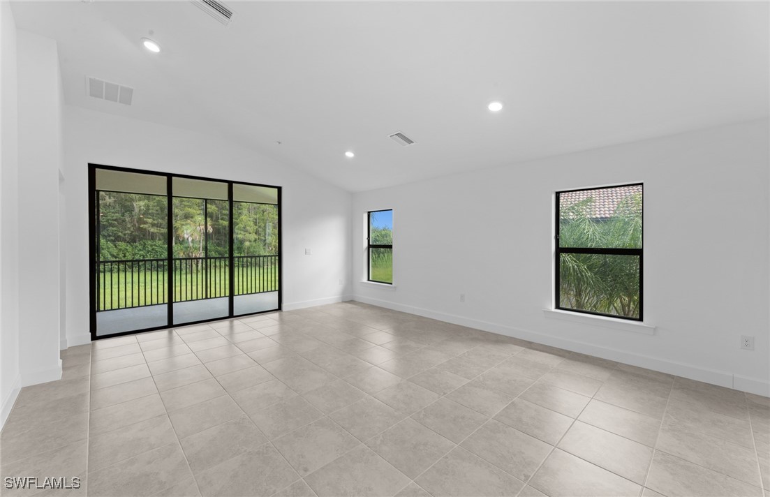 3 Bed Attached for Sale in Del Webb, FL, $304,990 — photo 13