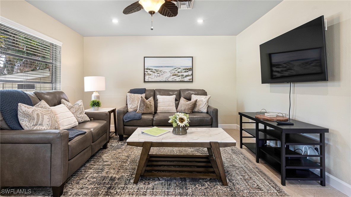 2 Bed Condominium for Sale in Sanibel, photo 13