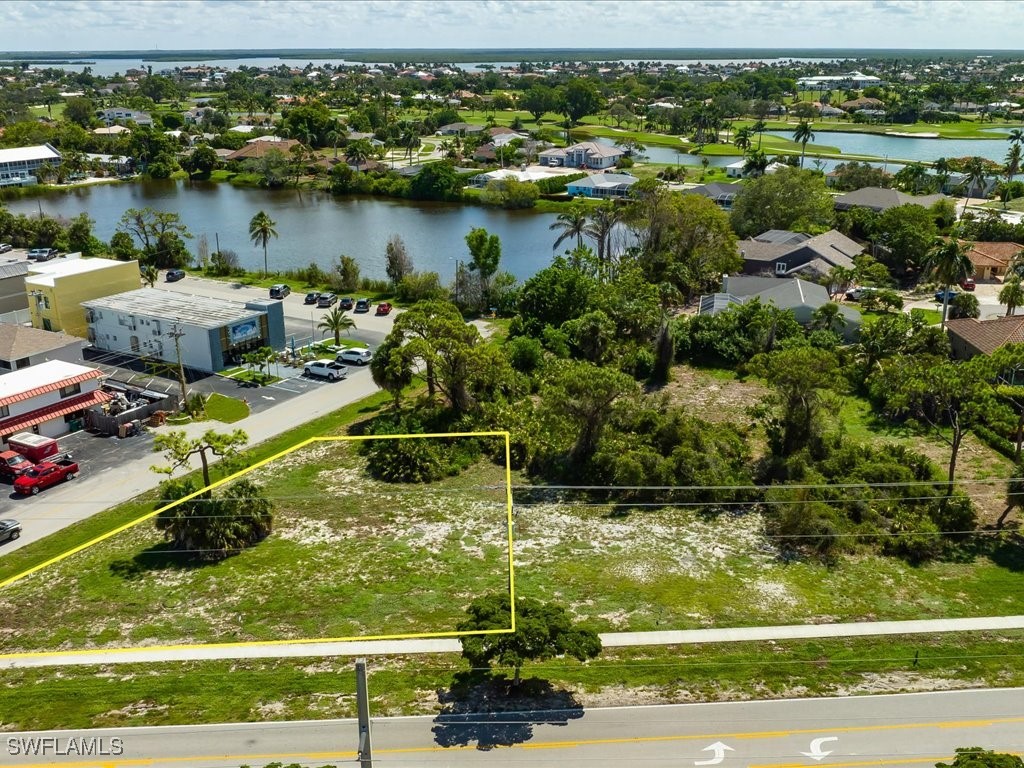 Residential for Sale in Marco Beach, photo 13