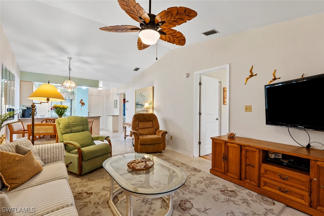 2 Bed Condominium for Sale in Court Of Palms, photo 13
