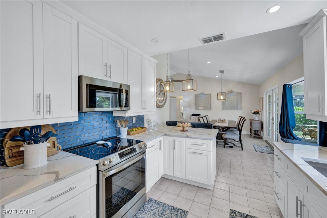 3 Bed SingleFamilyResidence for Sale in Marco Island, photo 13