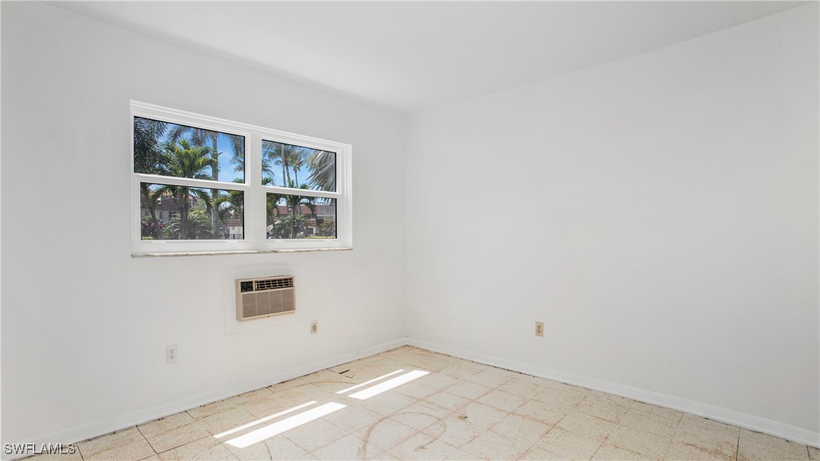 2 Bed Condominium for Sale in Seabreeze Apts, FL, $220,000 — photo 13