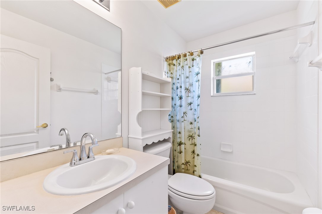 2 Bed SingleFamilyResidence for Sale in Heritage Cove I, FL — photo 13