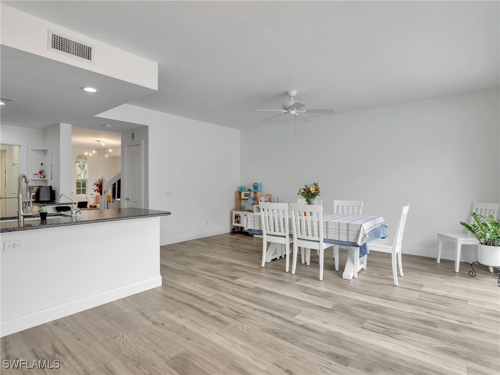 3 Bed Townhouse for Sale in Island Walk, photo 13