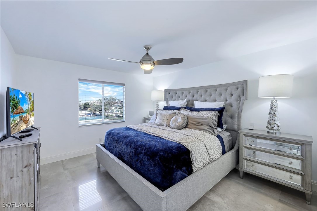 3 Bed Waterfront Home for Sale in Naples, photo 13