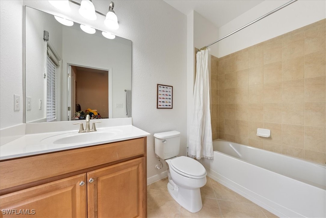 5 Bed Pool Home for Sale in Bella Terra, photo 13