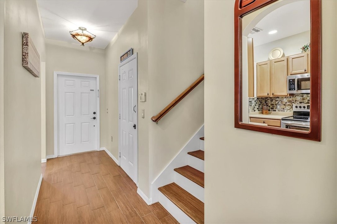 3 Bed Townhouse for Sale in Naples, FL, $320,000 — photo 13