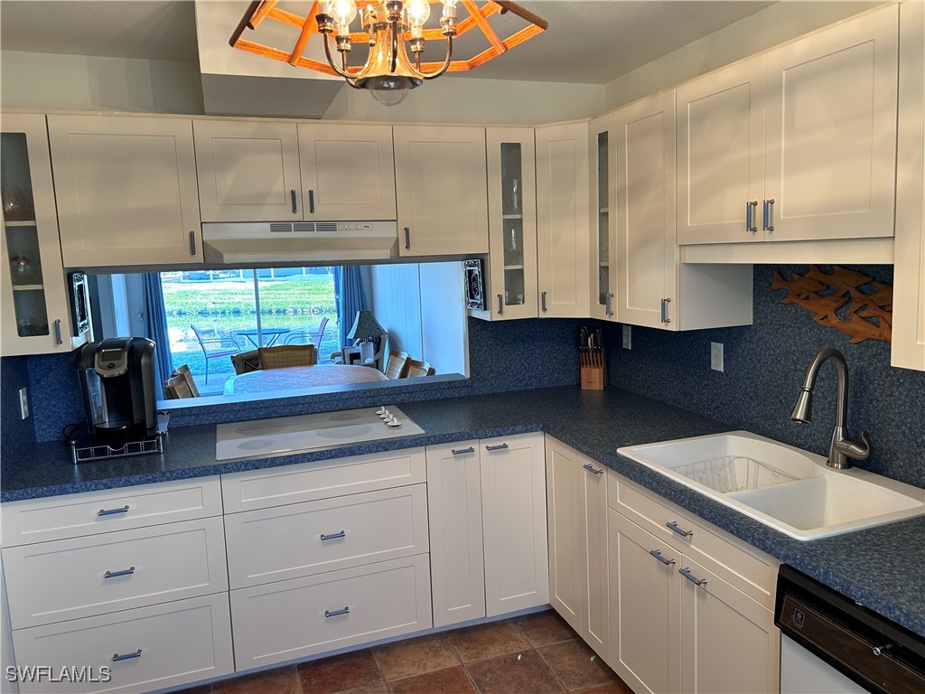 3 Bed Waterfront Home for Sale in Fort Myers, photo 13