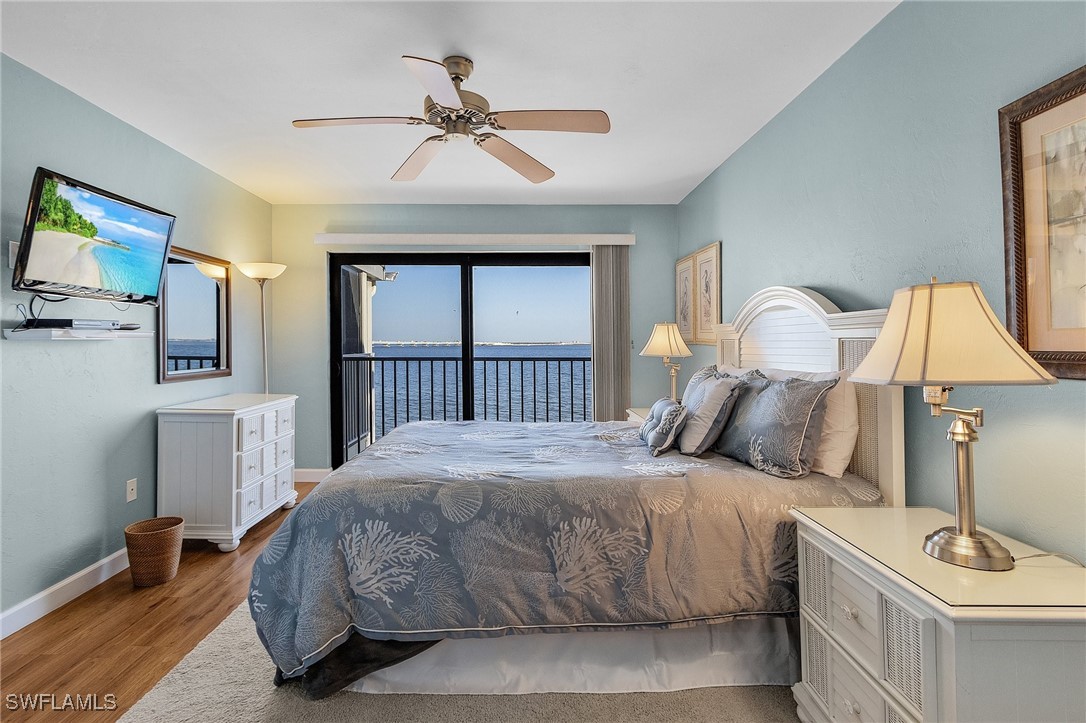 1 Bed Waterfront Home for Sale in Sanibel, photo 13