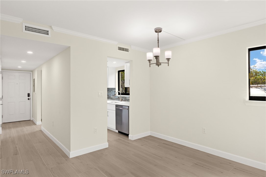 2 Bed Waterfront Home for Sale in Sanibel, photo 13