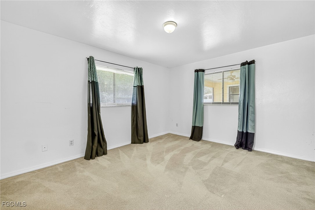 2 Bed SingleFamilyResidence for Sale in Not Applicable, FL — photo 13