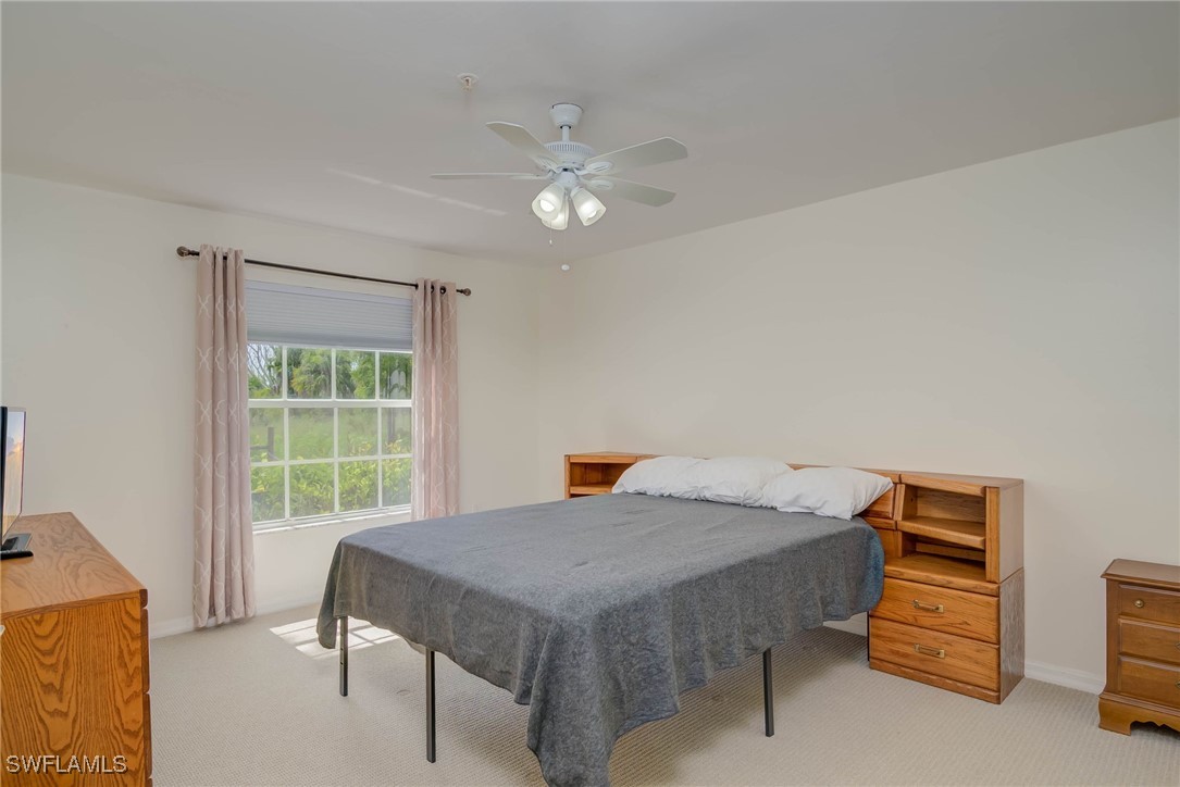 2 Bed Condominium for Sale in Four Mile Cove, FL, $144,900 — photo 13