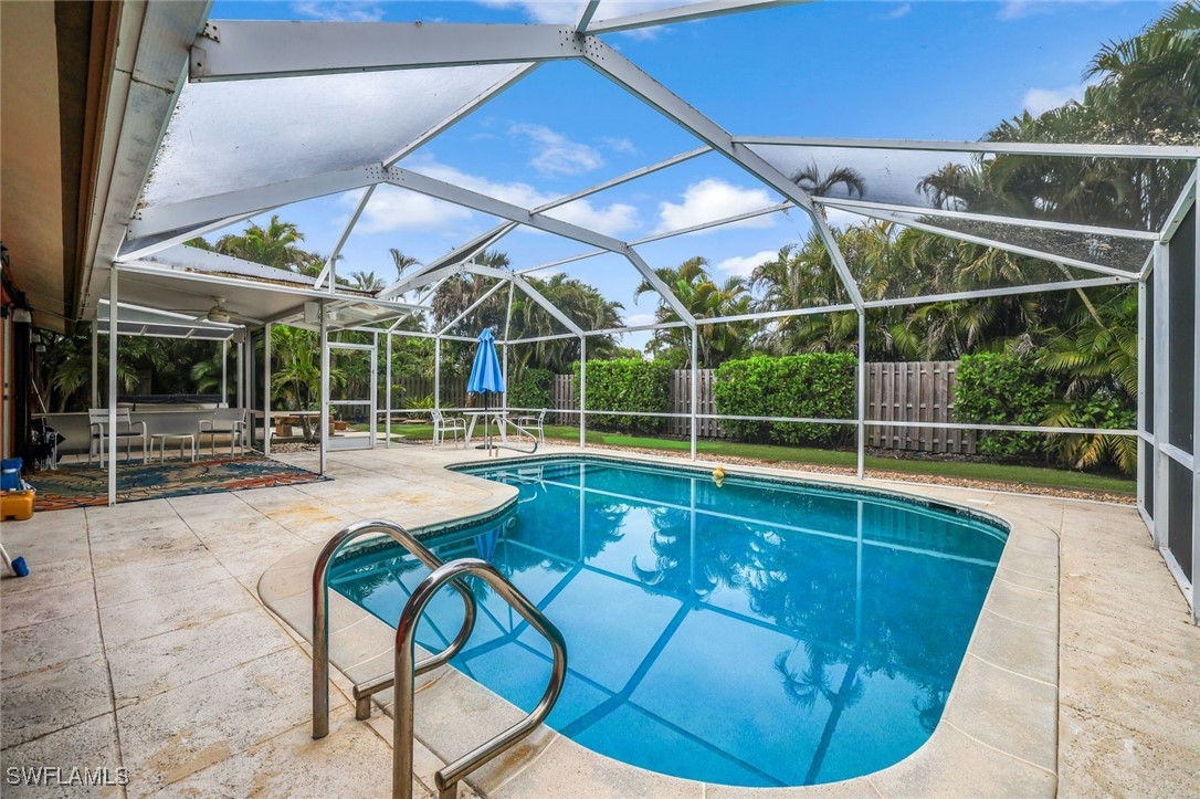 3 Bed Pool Home for Sale in Naples, photo 13