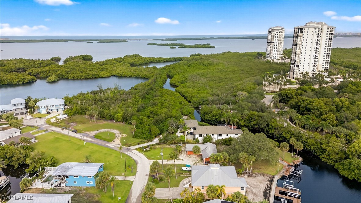 2 Bed Waterfront Home for Sale in Estero Bay Shores, photo 13