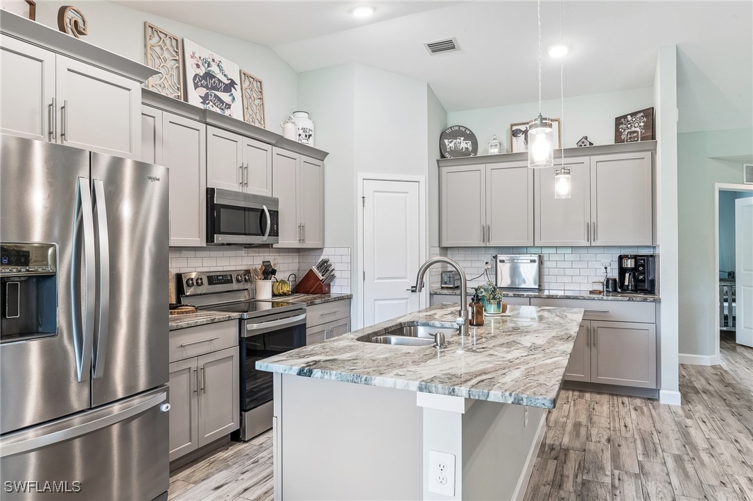 3 Bed SingleFamilyResidence for Sale in Lehigh Acres, FL — photo 13