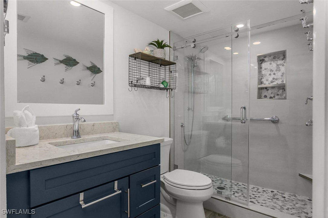 2 Bed Waterfront Home for Sale in Marco Island, photo 13