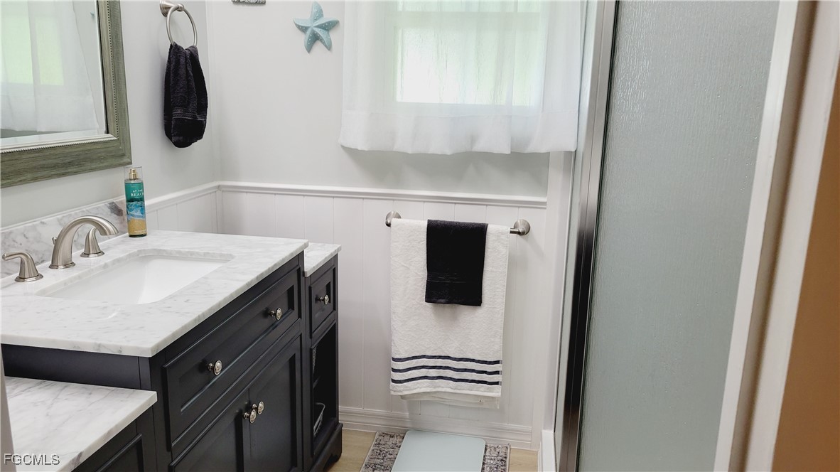 2 Bed ManufacturedHome for Sale in Fort Myers, photo 13