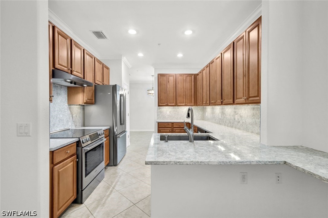 3 Bed Condominium for Sale in Hideaway Cove, photo 13