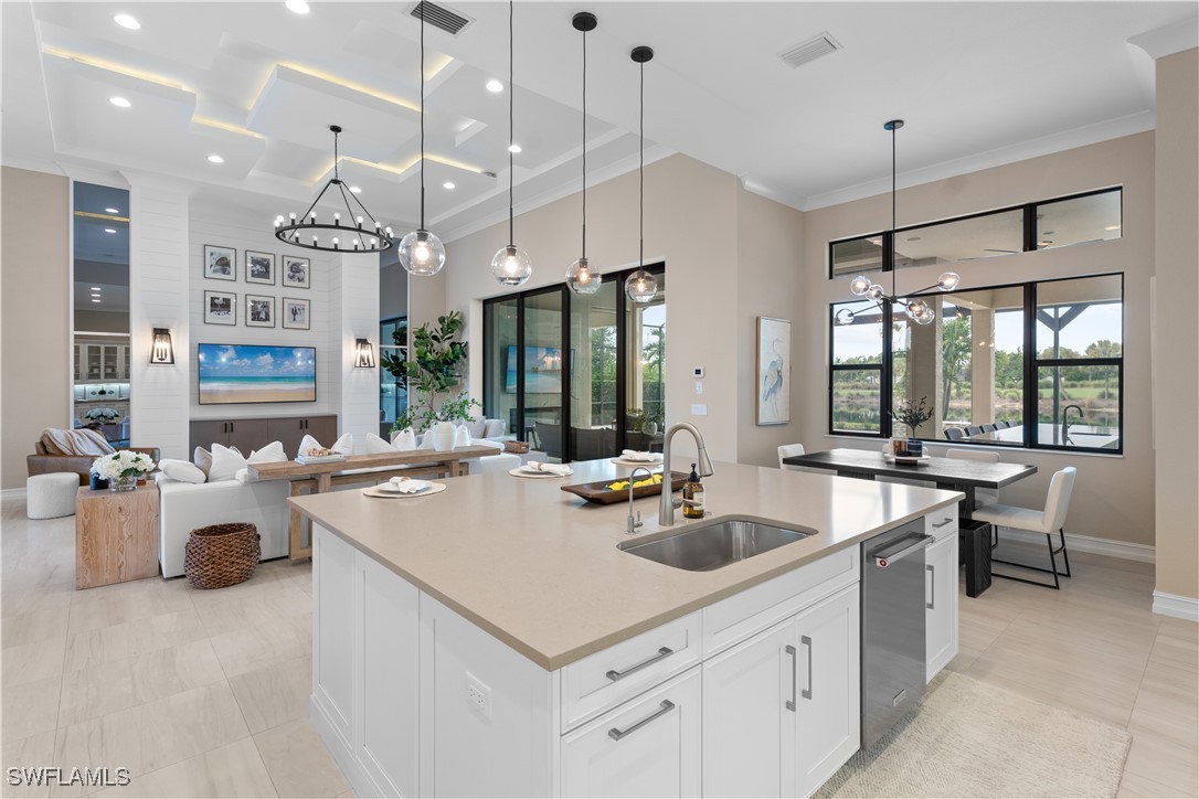 4 Bed Pool Home for Sale in Esplanade, photo 13