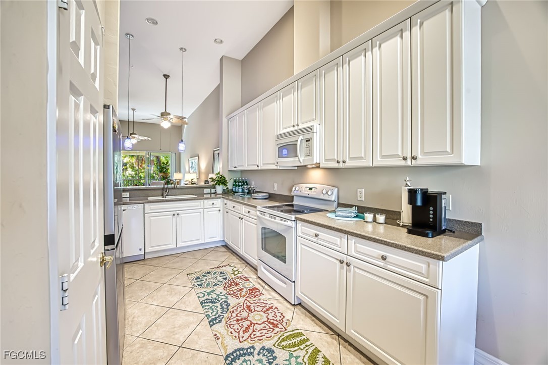 2 Bed Condominium for Sale in Abaco, photo 13