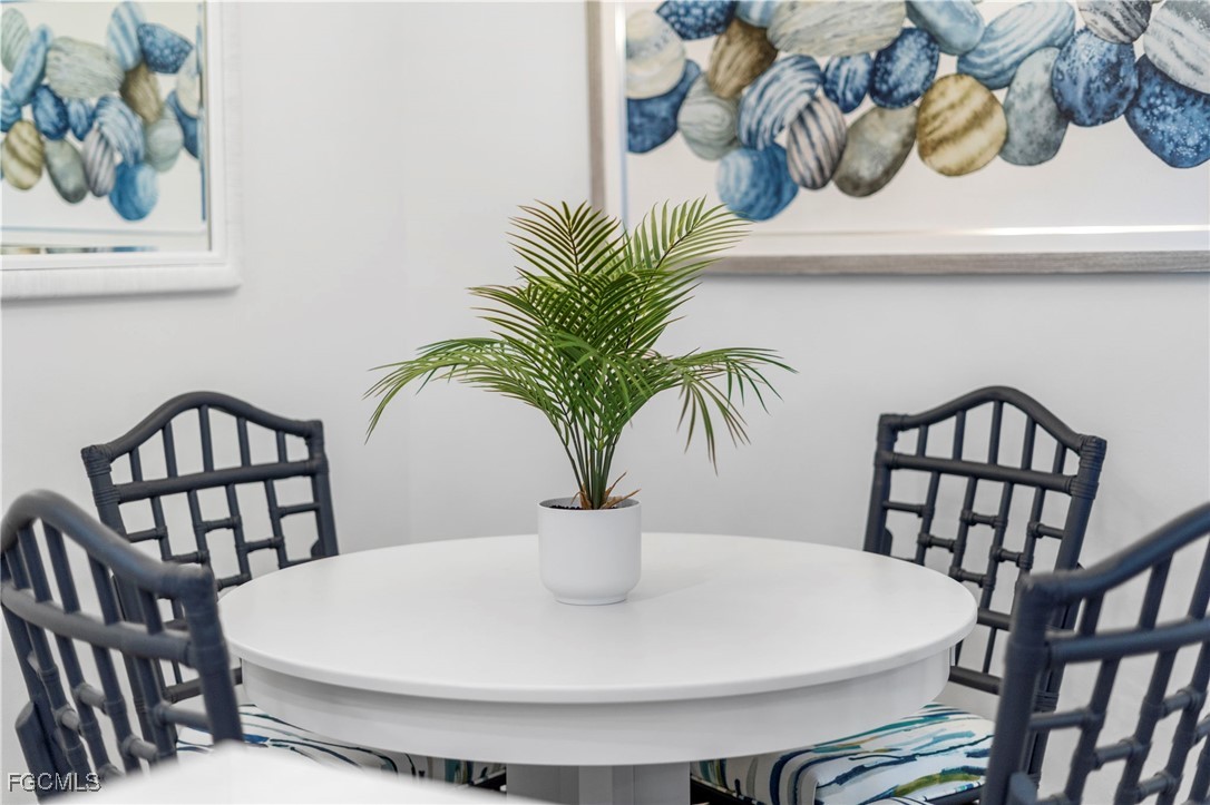 2 Bed Waterfront Home for Sale in Sanibel, FL, $799,000 — photo 13
