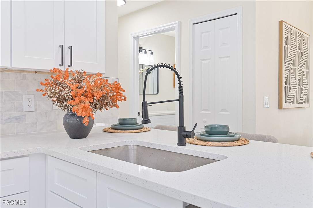 3 Bed SingleFamilyResidence for Sale in Lehigh Acres, photo 13