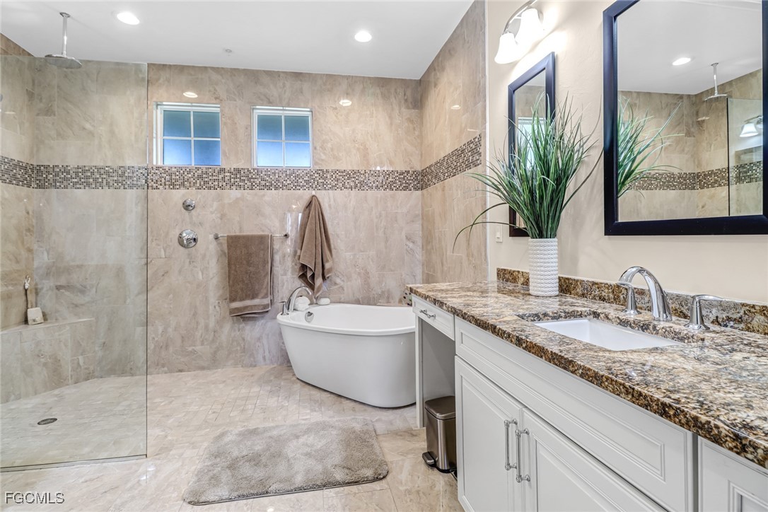 3 Bed Condominium for Sale in Genova, FL, $389,000 — photo 13