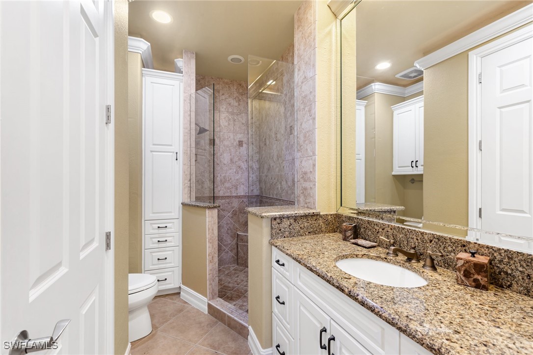 1 Bed Waterfront Home for Sale in Marco Island, FL, $500,000 — photo 13