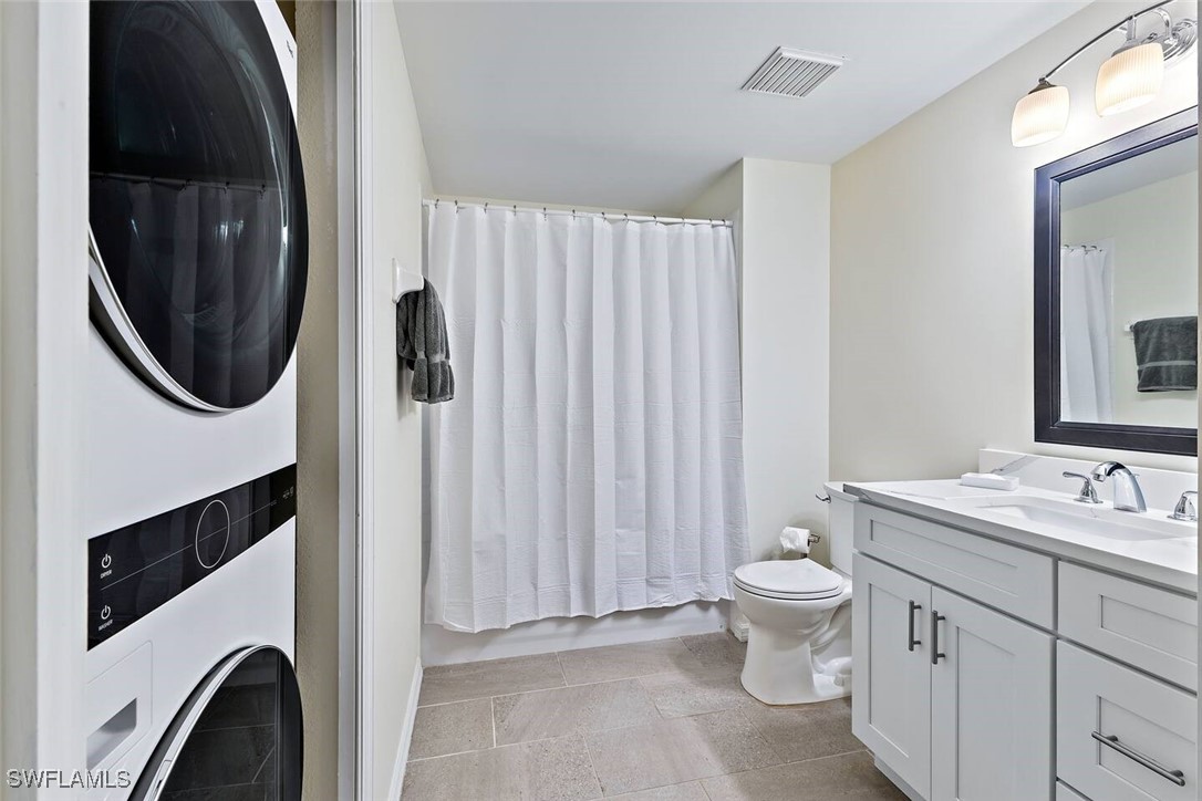 2 Bed Condominium for Sale in Naples, photo 13