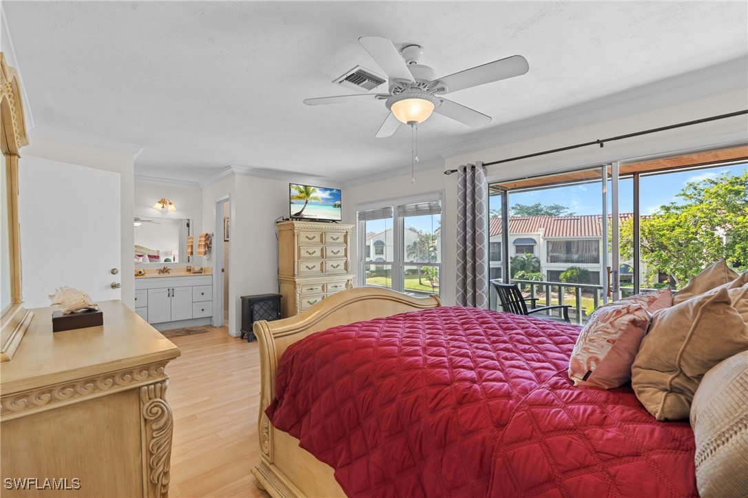 2 Bed Waterfront Home for Sale in Fort Myers, photo 13
