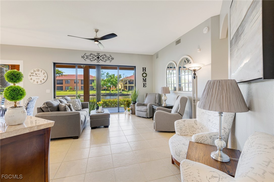 3 Bed Waterfront Home for Sale in Fort Myers, photo 13