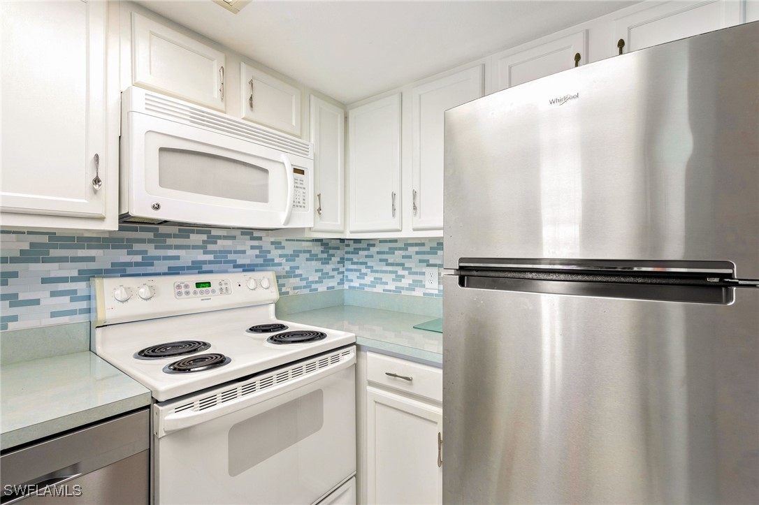 2 Bed Condominium for Sale in Marco Island, FL, $310,000 — photo 13