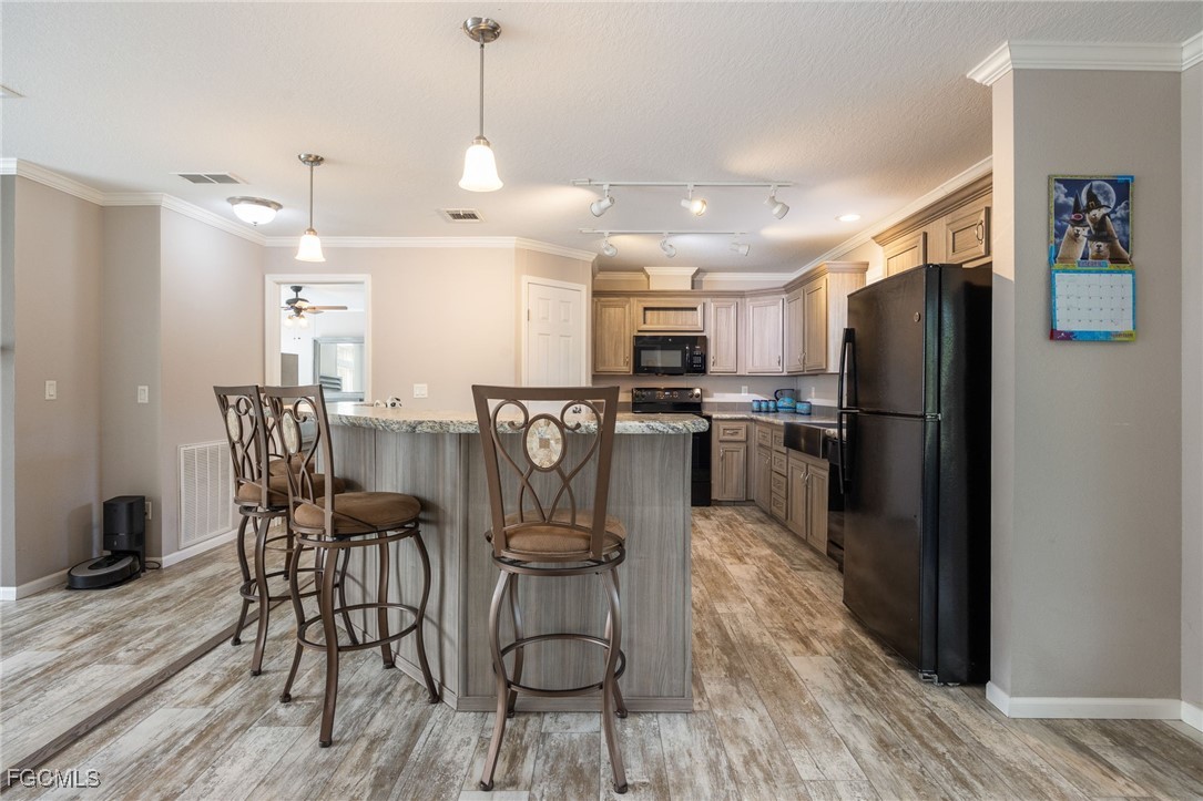 3 Bed Pool Home for Sale in Pioneer Plantation, FL, $399,900 — photo 13