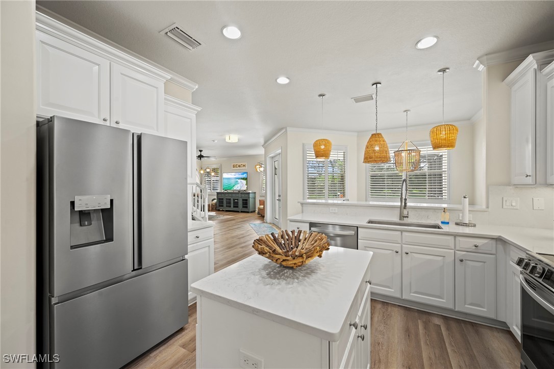 5 Bed Pool Home for Sale in Bella Terra, photo 13