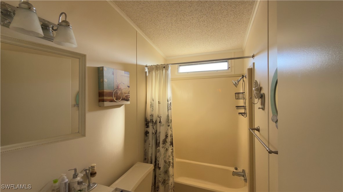 2 Bed ManufacturedHome for Sale in Riverwood, FL, $90,000 — photo 13