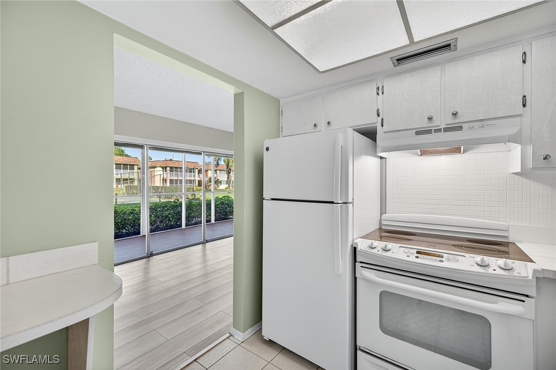 2 Bed Condominium for Sale in Sorrento Villas, FL, $199,000 — photo 13